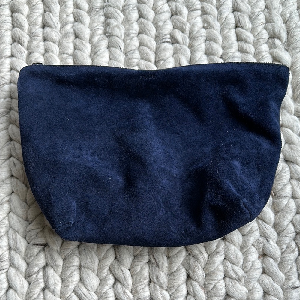 Baggu reversible Suede and leather Pouch